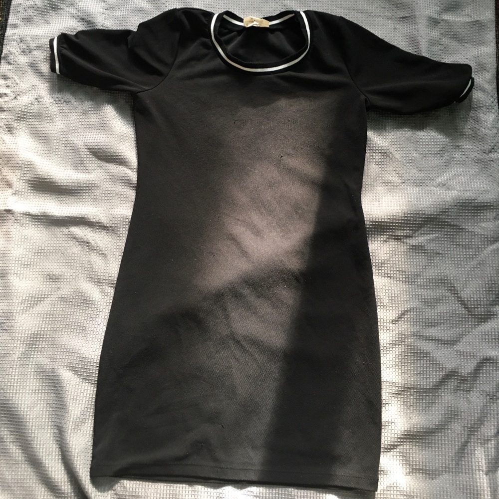 Short sleeve black mini dress
